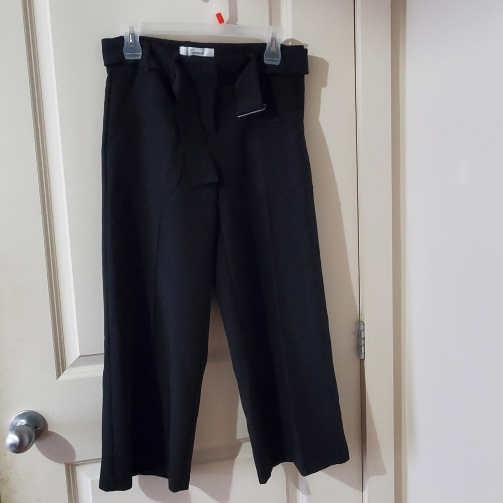 89th & Madison Wide Leg Cropped Pants